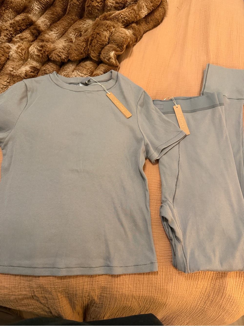 Skims set - gray. Brand new. Size is XL.